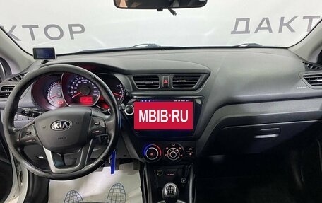 KIA Rio III рестайлинг, 2014 год, 969 000 000 рублей, 9 фотография