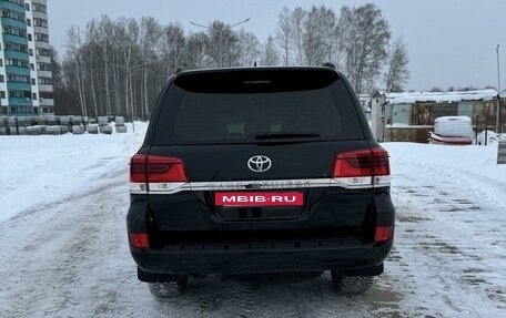 Toyota Land Cruiser 200, 2018 год, 8 500 000 рублей, 4 фотография