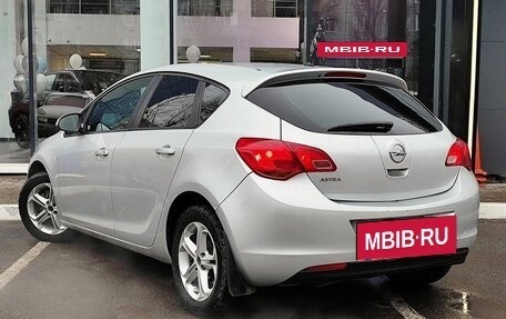 Opel Astra J, 2012 год, 500 000 рублей, 4 фотография