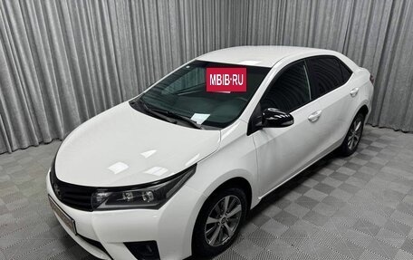 Toyota Corolla, 2013 год, 1 200 000 рублей, 9 фотография