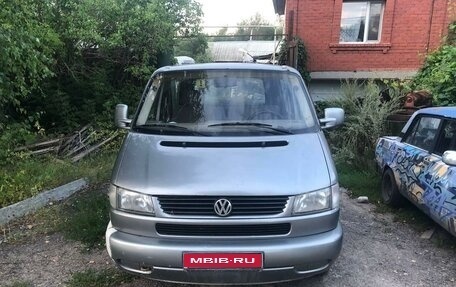 Volkswagen Transporter T4, 2000 год, 370 000 рублей, 1 фотография