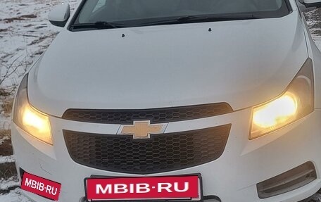 Chevrolet Cruze II, 2012 год, 730 000 рублей, 2 фотография