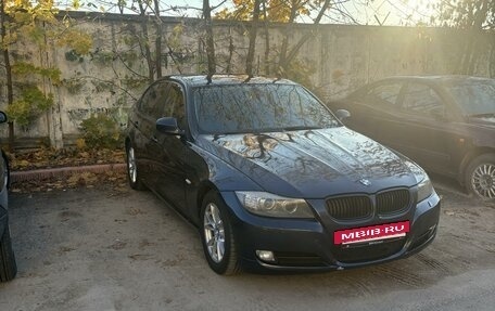 BMW 3 серия, 2011 год, 1 350 000 рублей, 2 фотография