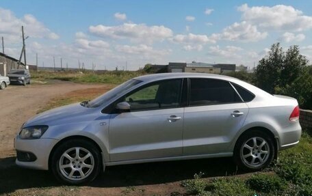 Volkswagen Polo VI (EU Market), 2010 год, 10 фотография