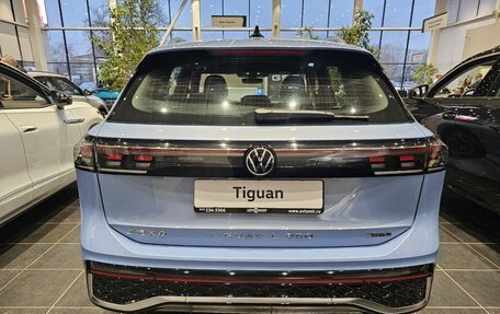 Volkswagen Tiguan, 2024 год, 7 100 000 рублей, 9 фотография