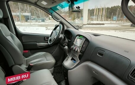 Hyundai Grand Starex Grand Starex I рестайлинг 2, 2012 год, 1 800 000 рублей, 8 фотография