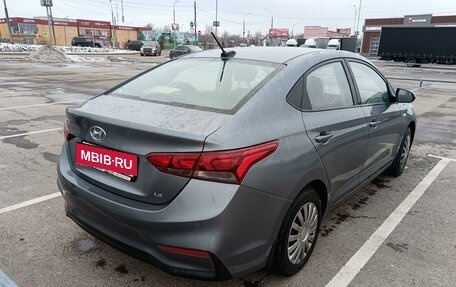 Hyundai Solaris II рестайлинг, 2018 год, 1 690 000 рублей, 6 фотография