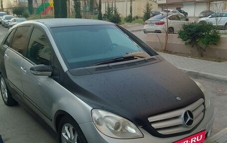 Mercedes-Benz B-Класс, 2005 год, 550 000 рублей, 2 фотография