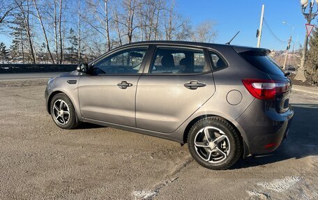 KIA Rio III рестайлинг, 2013 год, 930 000 рублей, 2 фотография