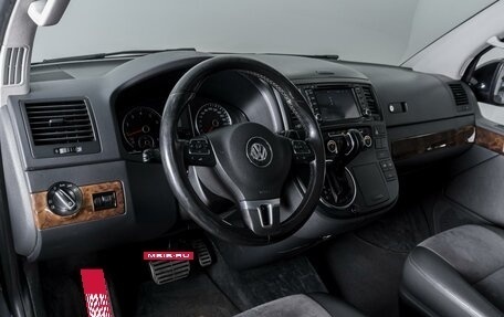 Volkswagen Multivan T5, 2012 год, 2 729 000 рублей, 15 фотография