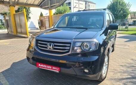 Honda Pilot III рестайлинг, 2013 год, 2 600 000 рублей, 5 фотография