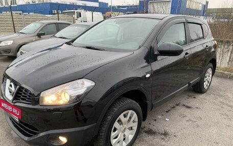 Nissan Qashqai, 2011 год, 1 050 000 рублей, 2 фотография