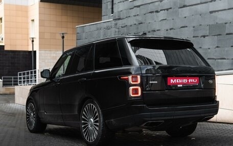 Land Rover Range Rover IV рестайлинг, 2018 год, 7 790 000 рублей, 4 фотография