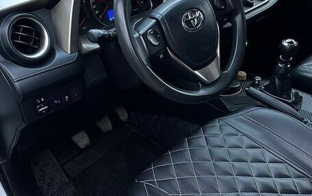 Toyota RAV4, 2013 год, 2 420 000 рублей, 3 фотография