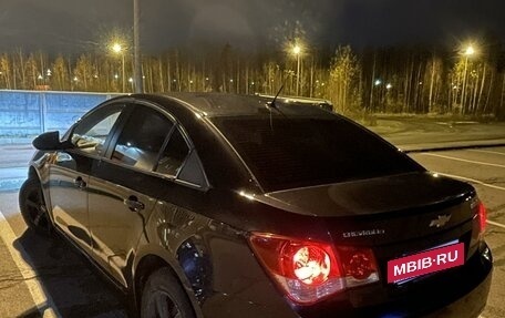 Chevrolet Cruze II, 2009 год, 600 000 рублей, 7 фотография