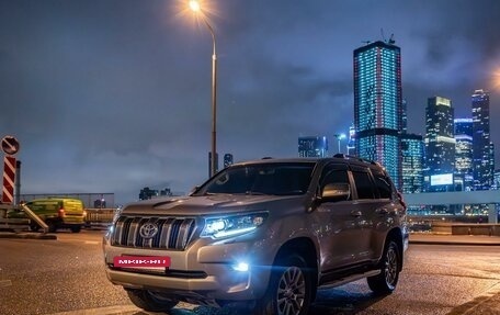 Toyota Land Cruiser Prado 150 рестайлинг 2, 2018 год, 5 550 000 рублей, 2 фотография