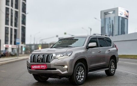 Toyota Land Cruiser Prado 150 рестайлинг 2, 2018 год, 5 550 000 рублей, 17 фотография