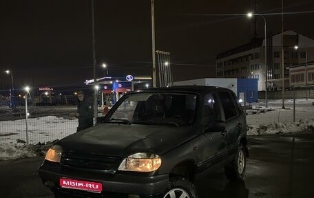 Chevrolet Niva I рестайлинг, 2003 год, 220 000 рублей, 1 фотография