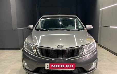 KIA Rio III рестайлинг, 2014 год, 1 000 000 рублей, 3 фотография