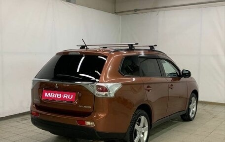 Mitsubishi Outlander III рестайлинг 3, 2012 год, 1 500 000 рублей, 5 фотография