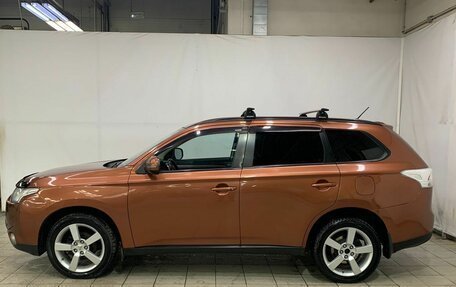 Mitsubishi Outlander III рестайлинг 3, 2012 год, 1 500 000 рублей, 8 фотография