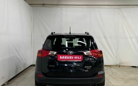 Toyota RAV4, 2013 год, 2 390 000 рублей, 6 фотография