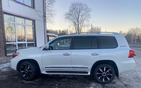 Toyota Land Cruiser 200, 2014 год, 4 780 000 рублей, 3 фотография