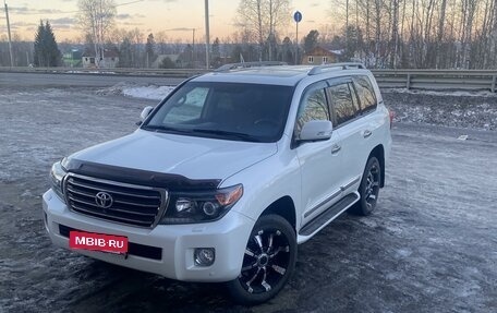 Toyota Land Cruiser 200, 2014 год, 4 780 000 рублей, 9 фотография