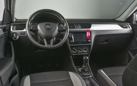 Skoda Rapid I, 2019 год, 1 365 000 рублей, 6 фотография