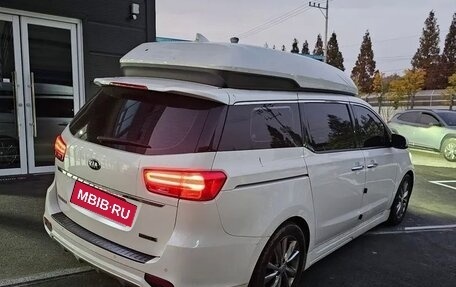 KIA Carnival III, 2020 год, 2 419 000 рублей, 4 фотография