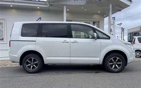 Mitsubishi Delica D:5 I, 2019 год, 2 270 000 рублей, 7 фотография