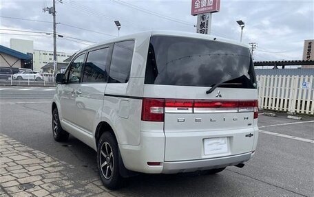 Mitsubishi Delica D:5 I, 2019 год, 2 270 000 рублей, 4 фотография