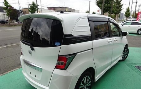 Honda Freed I, 2016 год, 940 000 рублей, 6 фотография