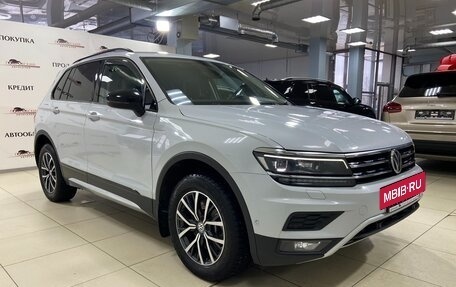 Volkswagen Tiguan II, 2019 год, 2 678 000 рублей, 5 фотография