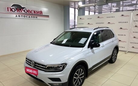 Volkswagen Tiguan II, 2019 год, 2 678 000 рублей, 2 фотография