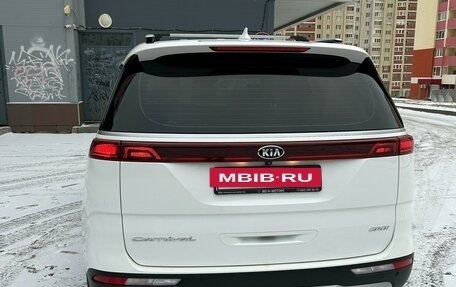 KIA Carnival, 2021 год, 3 500 000 рублей, 4 фотография