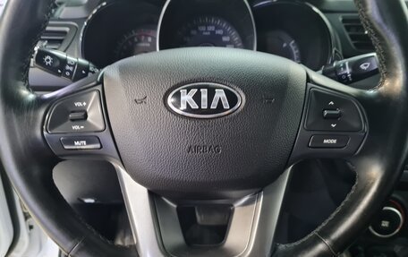 KIA Rio III рестайлинг, 2014 год, 985 000 рублей, 16 фотография