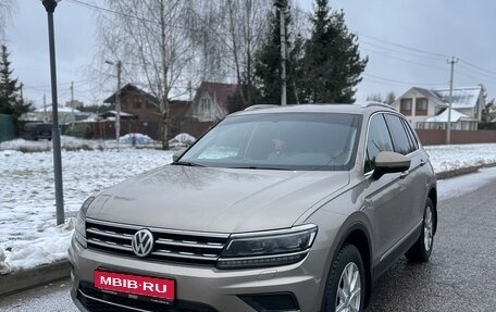 Volkswagen Tiguan II, 2017 год, 3 450 000 рублей, 1 фотография