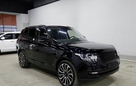 Land Rover Range Rover IV рестайлинг, 2015 год, 4 399 000 рублей, 3 фотография