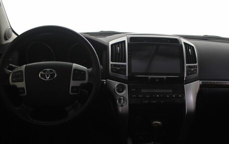 Toyota Land Cruiser 200, 2015 год, 4 400 000 рублей, 16 фотография