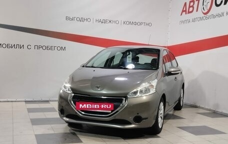 Peugeot 208 II, 2013 год, 788 000 рублей, 3 фотография