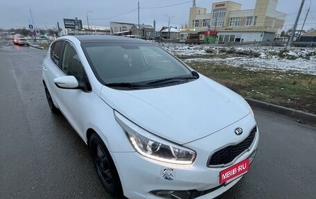 KIA cee'd III, 2013 год, 1 000 000 рублей, 8 фотография