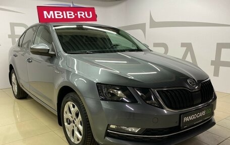 Skoda Octavia, 2018 год, 1 695 000 рублей, 6 фотография