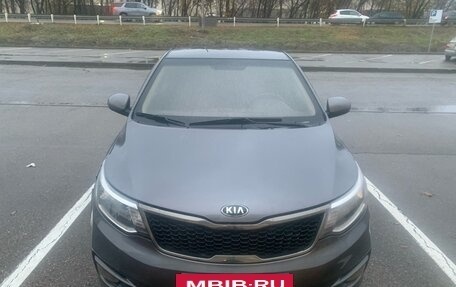 KIA Rio III рестайлинг, 2017 год, 1 280 000 рублей, 2 фотография