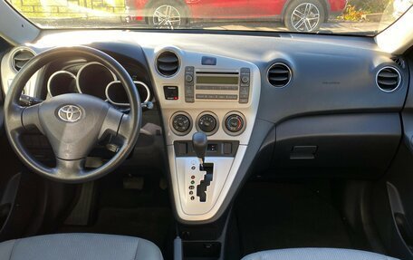 Toyota Matrix, 2008 год, 895 000 рублей, 10 фотография