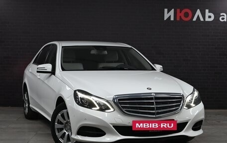 Mercedes-Benz E-Класс, 2013 год, 2 400 000 рублей, 3 фотография