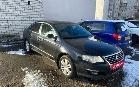 Volkswagen Passat B6, 2005 год, 540 000 рублей, 6 фотография