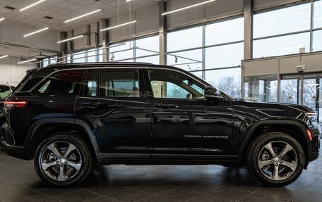 Jeep Grand Cherokee, 2023 год, 8 790 000 рублей, 9 фотография