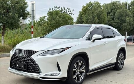 Lexus RX IV рестайлинг, 2020 год, 5 380 000 рублей, 3 фотография