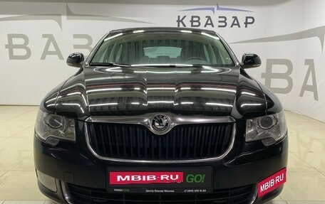 Skoda Superb III рестайлинг, 2013 год, 1 050 000 рублей, 2 фотография